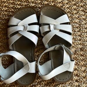 Salt water sandals KIDS size 2